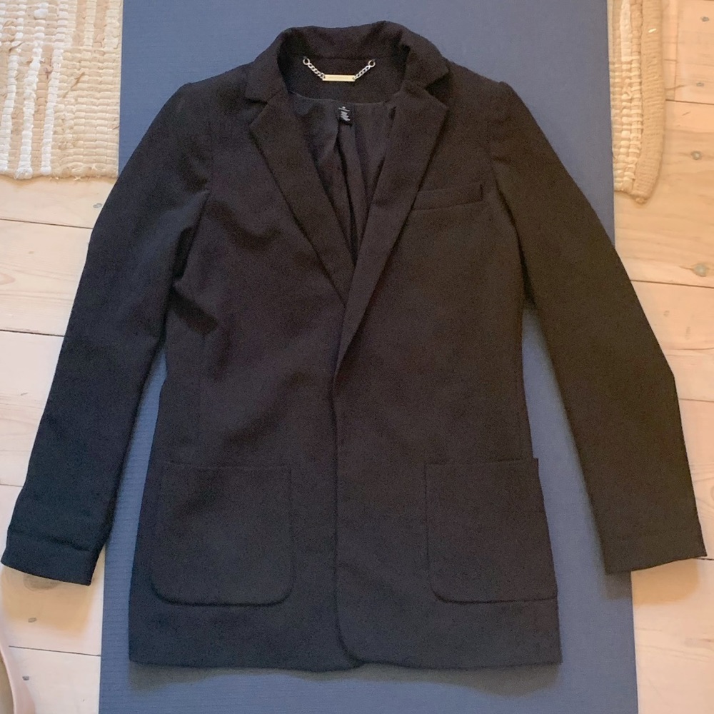 White|Black high quality blazer!